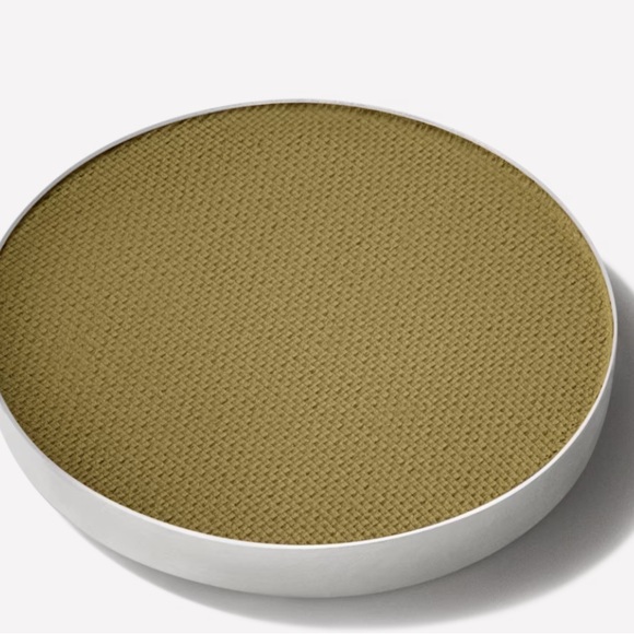 LAST ONE! “Mo’ Money Mo’ Problems” Pro Palette Shadow MAC - Picture 2 of 5